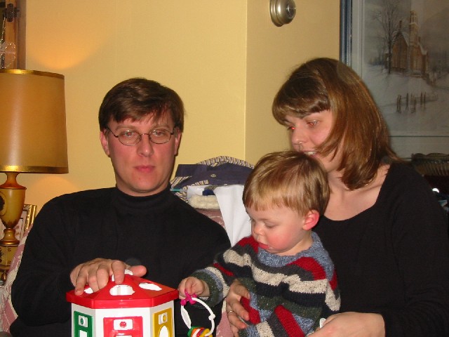 2002decfamilymissxmas.jpg